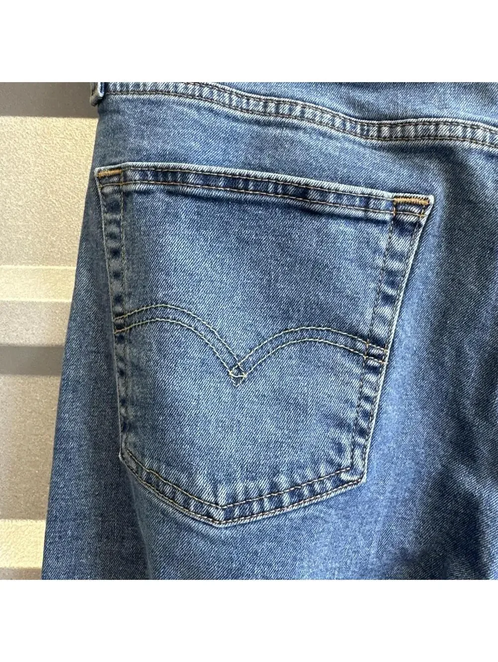 Levis 505 Jeans Mens 34x32 Dark Wash Straight Leg Stretch Denim Classic Pants
